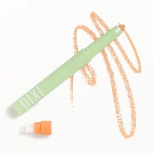 PIXI BEAUTY CC Crayon and LITHE BEAUTY Essential Face Brush Set